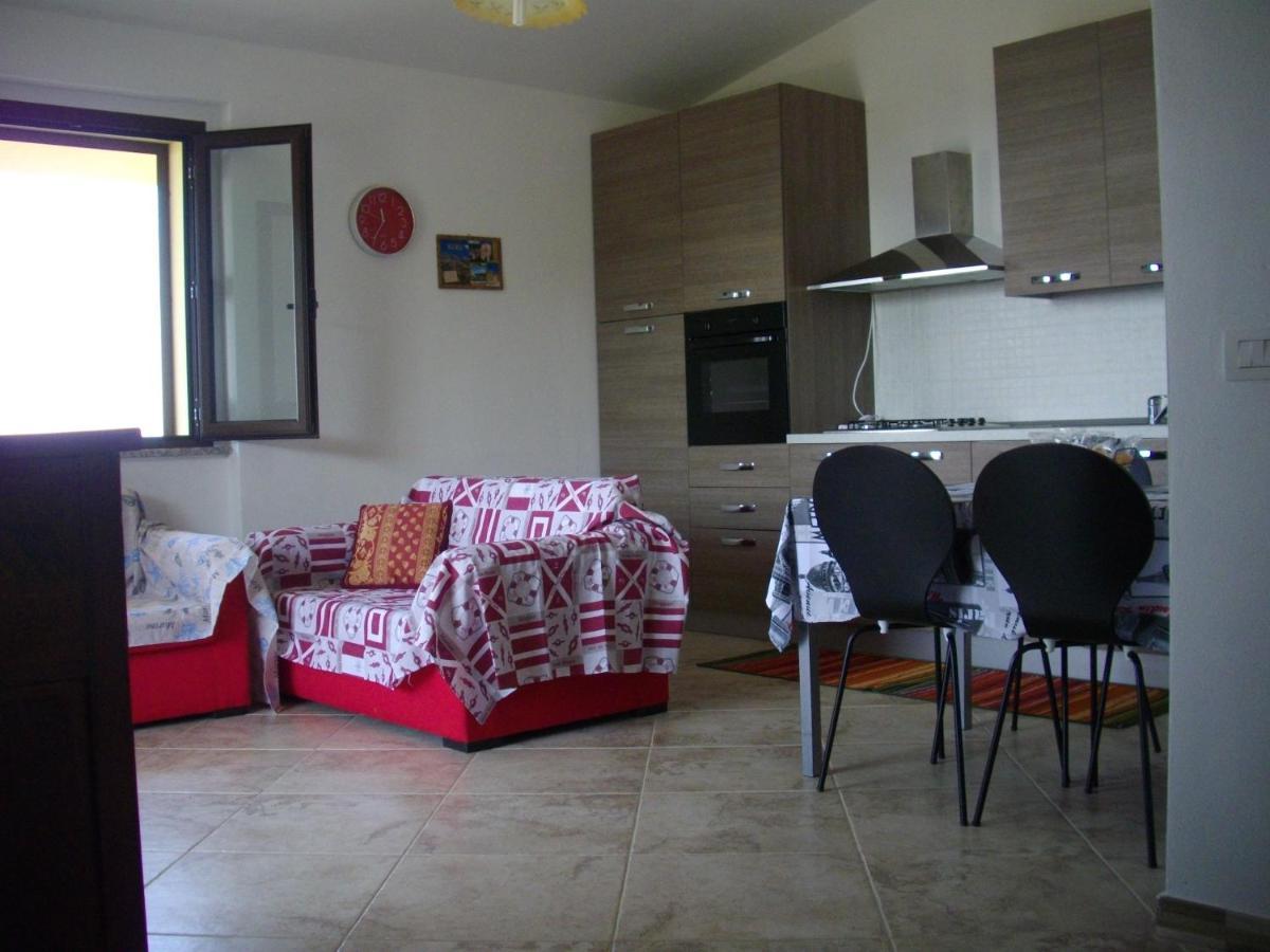 Appartamento Sofia - Nord Sardegna - Badesi Exterior photo