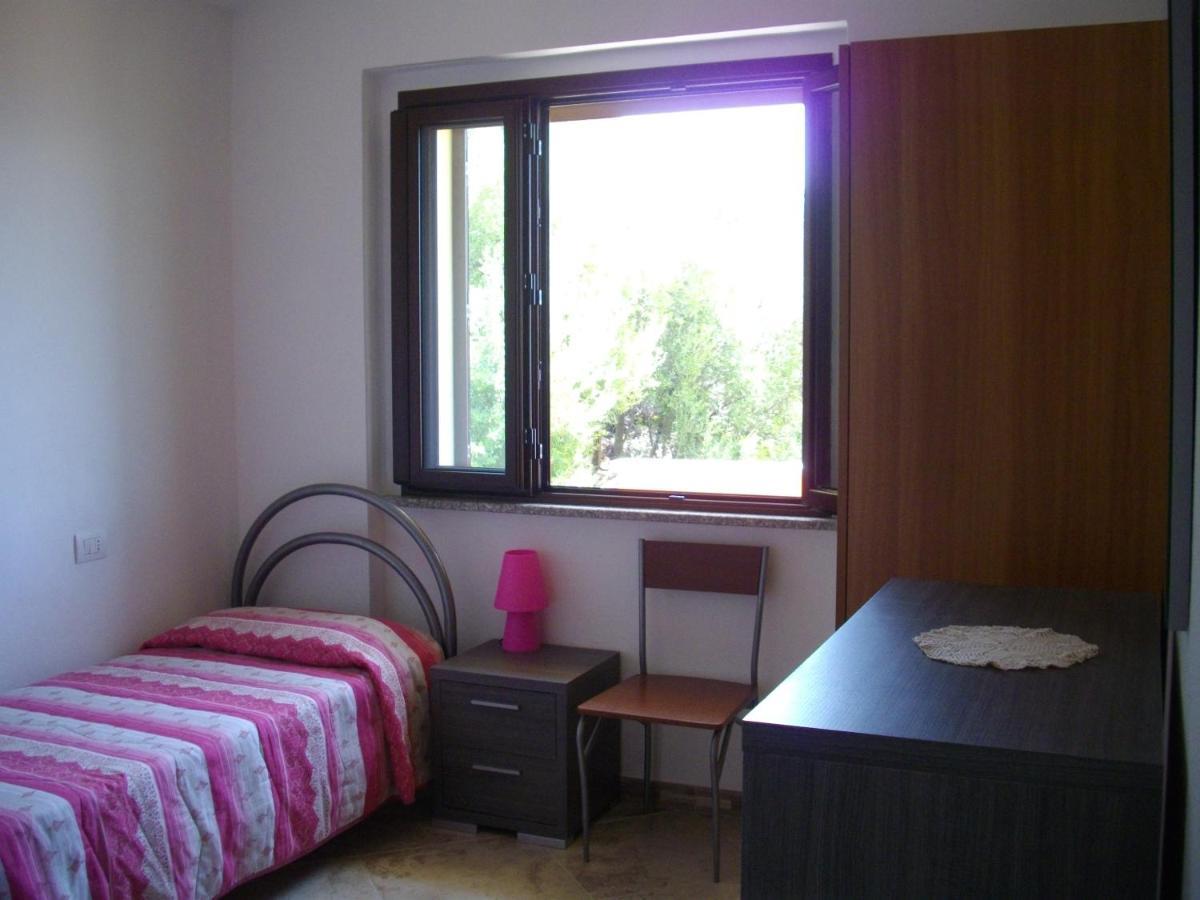 Appartamento Sofia - Nord Sardegna - Badesi Exterior photo